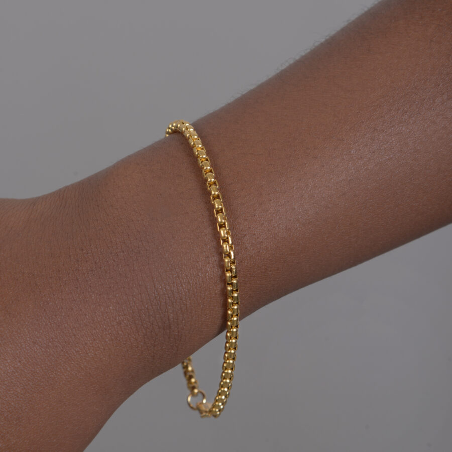 thin classic bracelet cube link style jewellery gold on black skin girl stainless steel