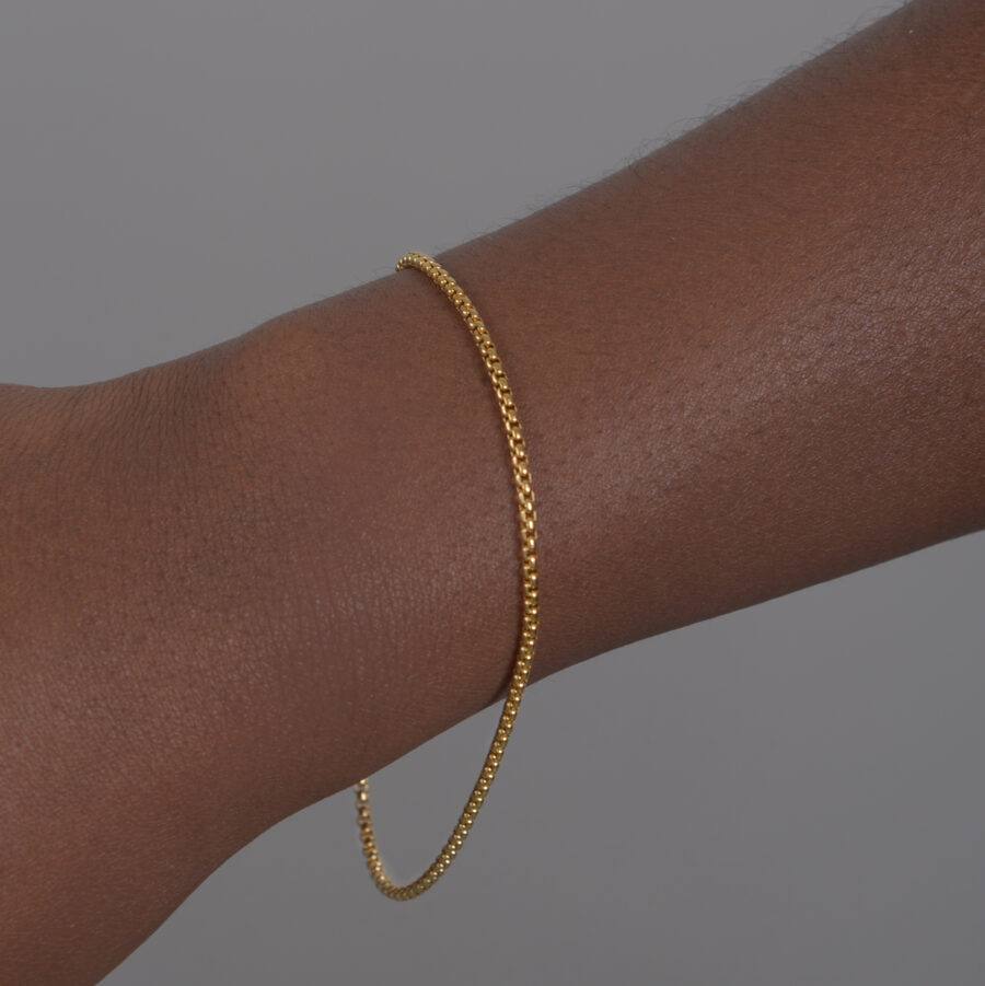 thin classic bracelet cube link style jewellery gold on black skin girl stainless steel