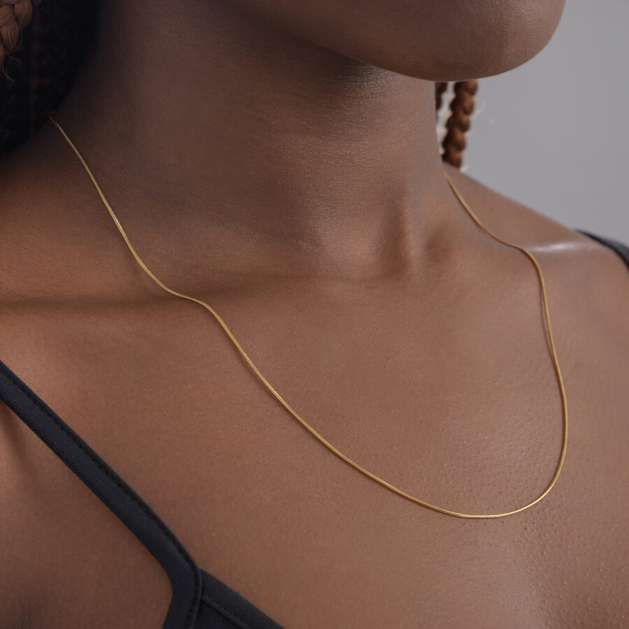 minimal small everyday chain unisex gold snake thin link stainless steel waterproof on black skin girl